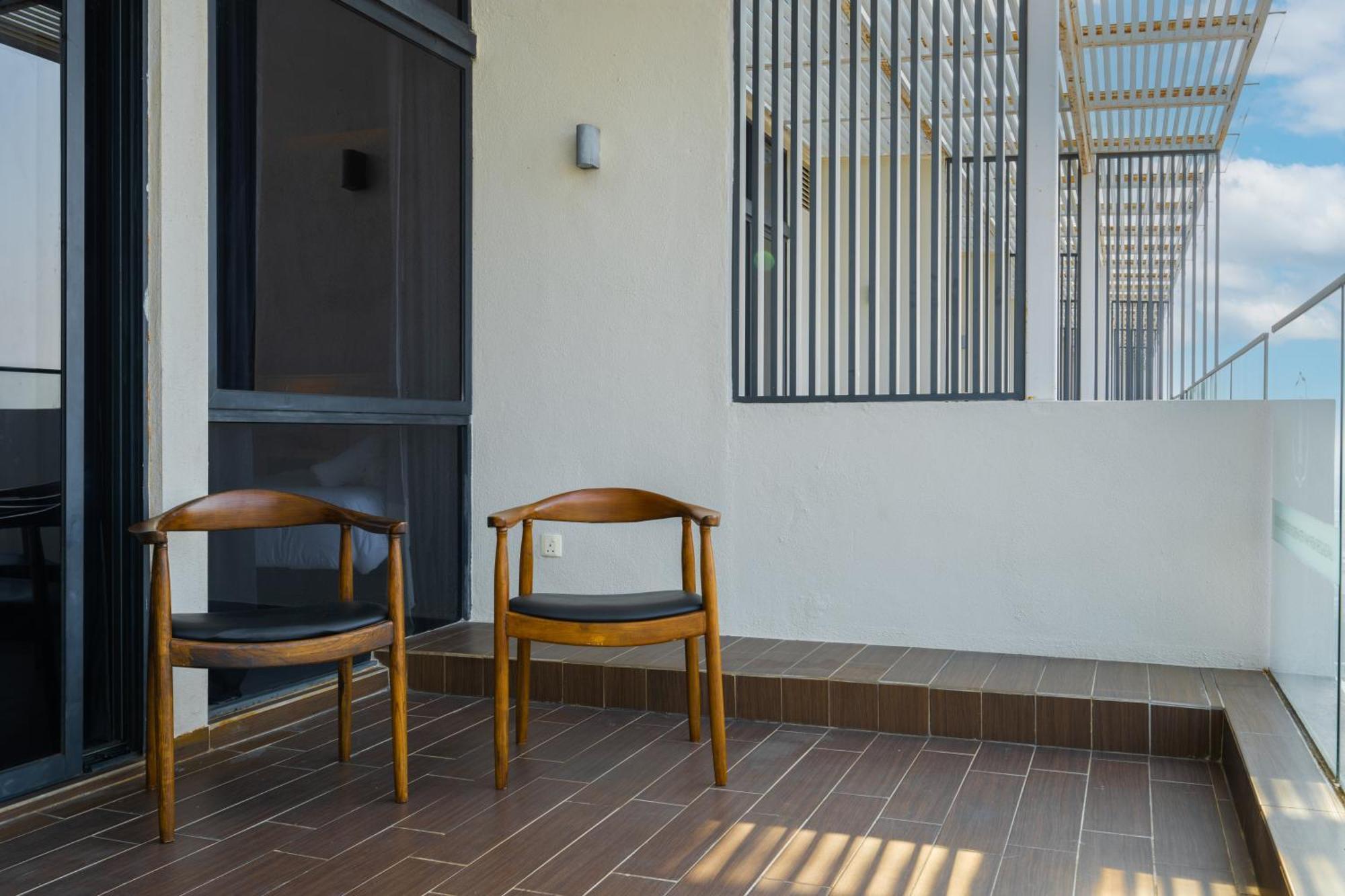 Greystone 99 Suites Malacca Εξωτερικό φωτογραφία